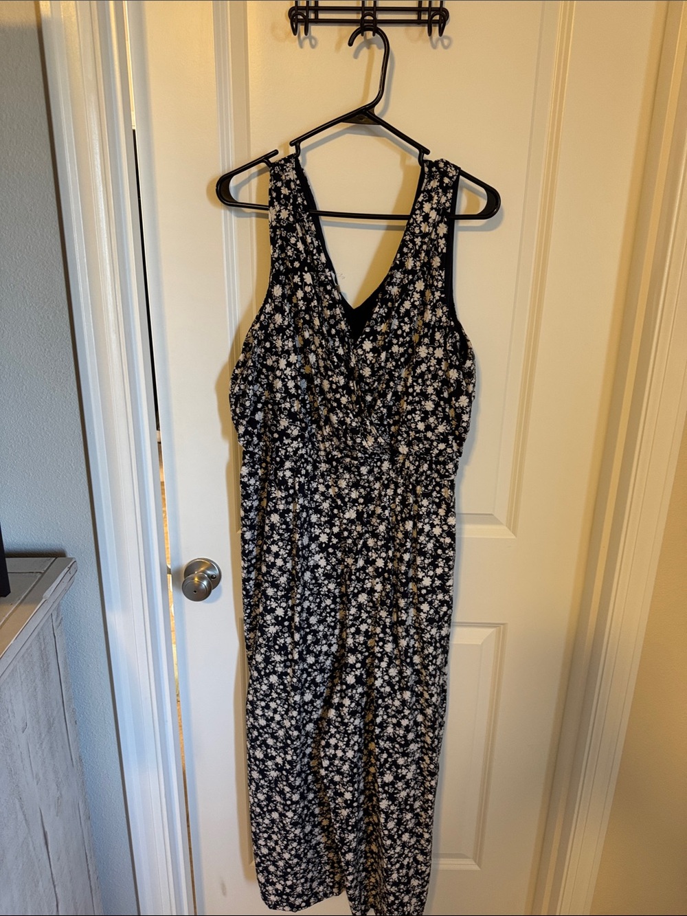 Black Floral V-Neck Women's Jumpsuit